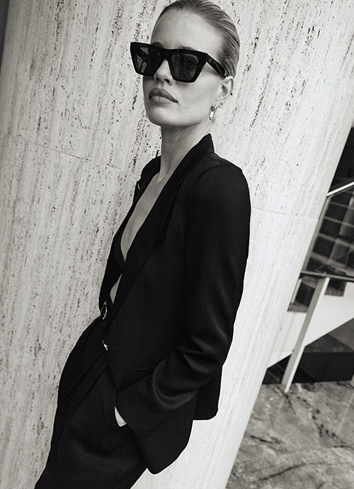 Menu desplegable totalblack 1769775945